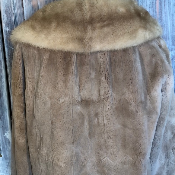 Vintage Dayton’s Fur Jacket - Picture 4 of 8